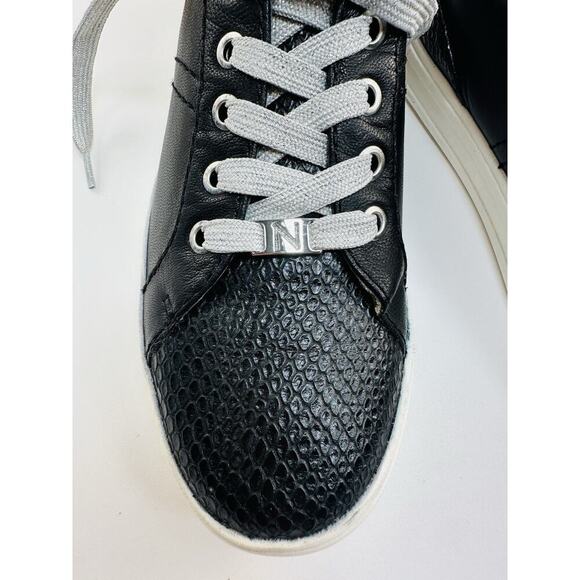 Naturalizer Women's Astara, Black Leather Sneaker, Size 8.5 - Picture 12 of 14